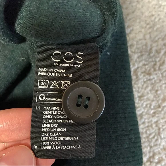 SOLD! New COS Women’s Lambswool Oversized Cardigan Green Size XS - Picture 7 of 10